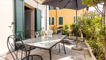 Ristorazione all'aperto