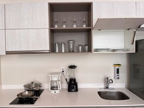 Deluxe Studio, Resort View | Private kitchen - Studio Toh 210 - Elle Residence (Tulum)