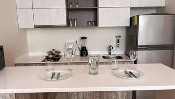 Estudio Deluxe, vista al resort | Cocina privada