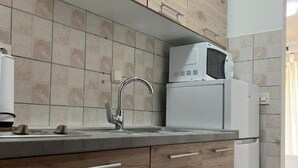 Private kitchen - Apartments Natali - One Bedroom Apartment with Balcony (APP3) (Podaca)