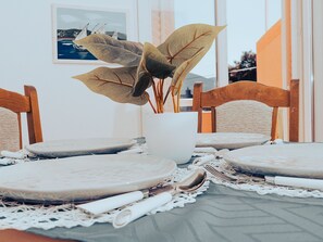 Dining - Hvar spa & apartments-1 Bedroom-Terrace/Sea View 3 (Vrboska)