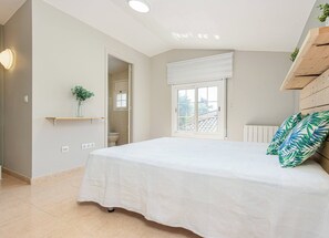 4 chambres, Wi-Fi, draps fournis