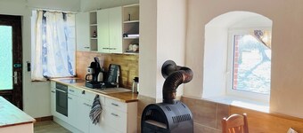 Gemütliche Ferienwohnung mit Kaminofen, Renoviert+rustikal