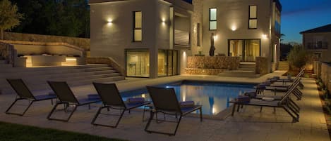 Piscine couverte, piscine chauffée