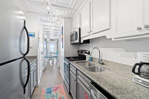 Studio Deluxe, vue océan (311) | Cuisine privée