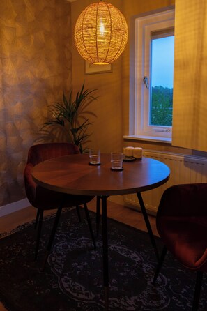 Coffres-forts dans les chambres, chambres insonorisées, Wi-Fi gratuit