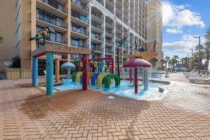 Children’s area - Updated Direct Oceanfront Condo with Great Amenities at Caravelle (Myrtle Beach)