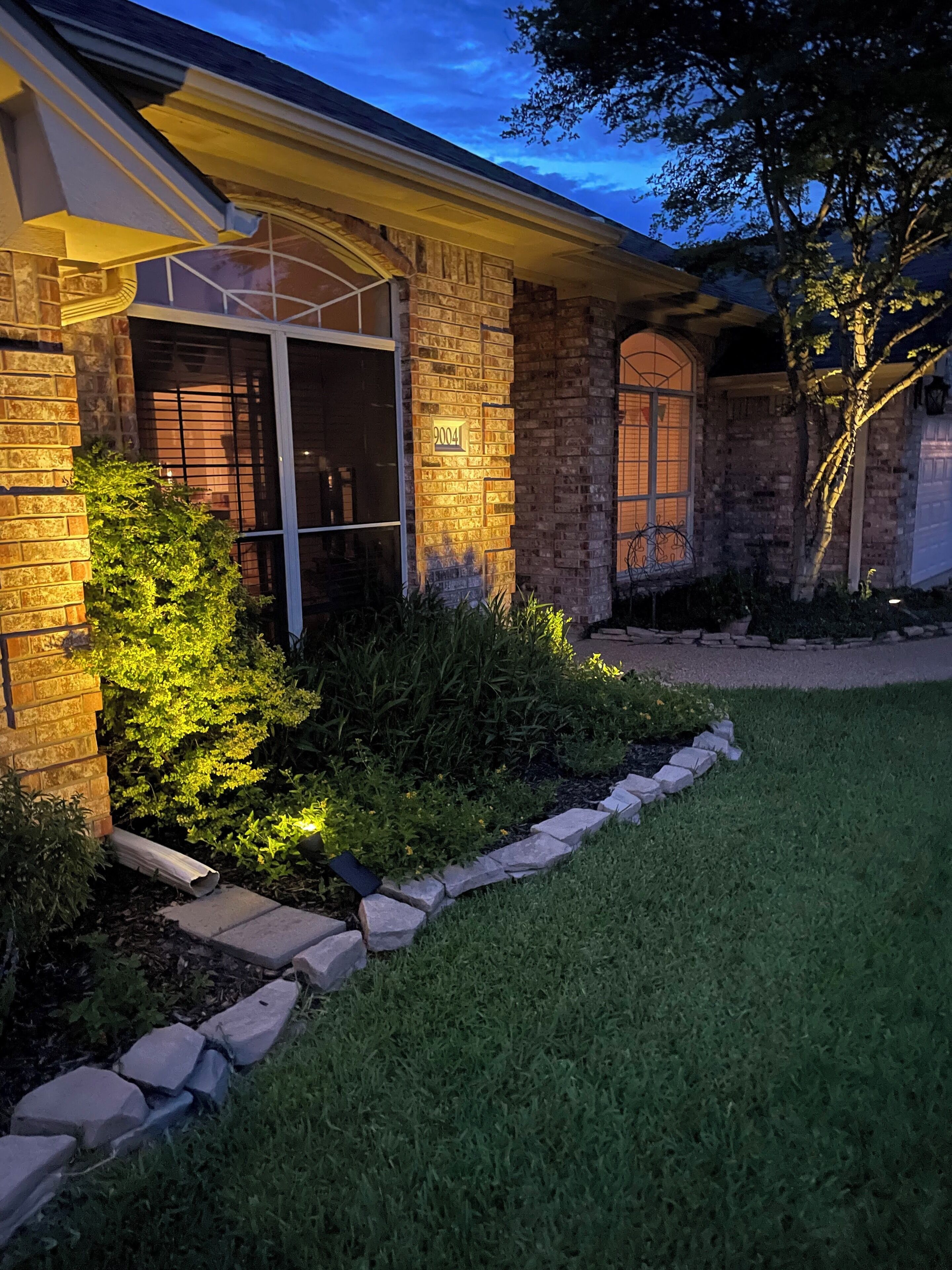 Game Day Home for the entire Family, 4 Bedrooms, 3 Baths, 8 Beds, 12 Guests