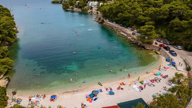 Beach - Authentic Luxurious Villa Janie (Splitska)