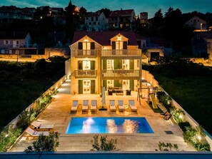 Exterior - Authentic Luxurious Villa Janie (Splitska)