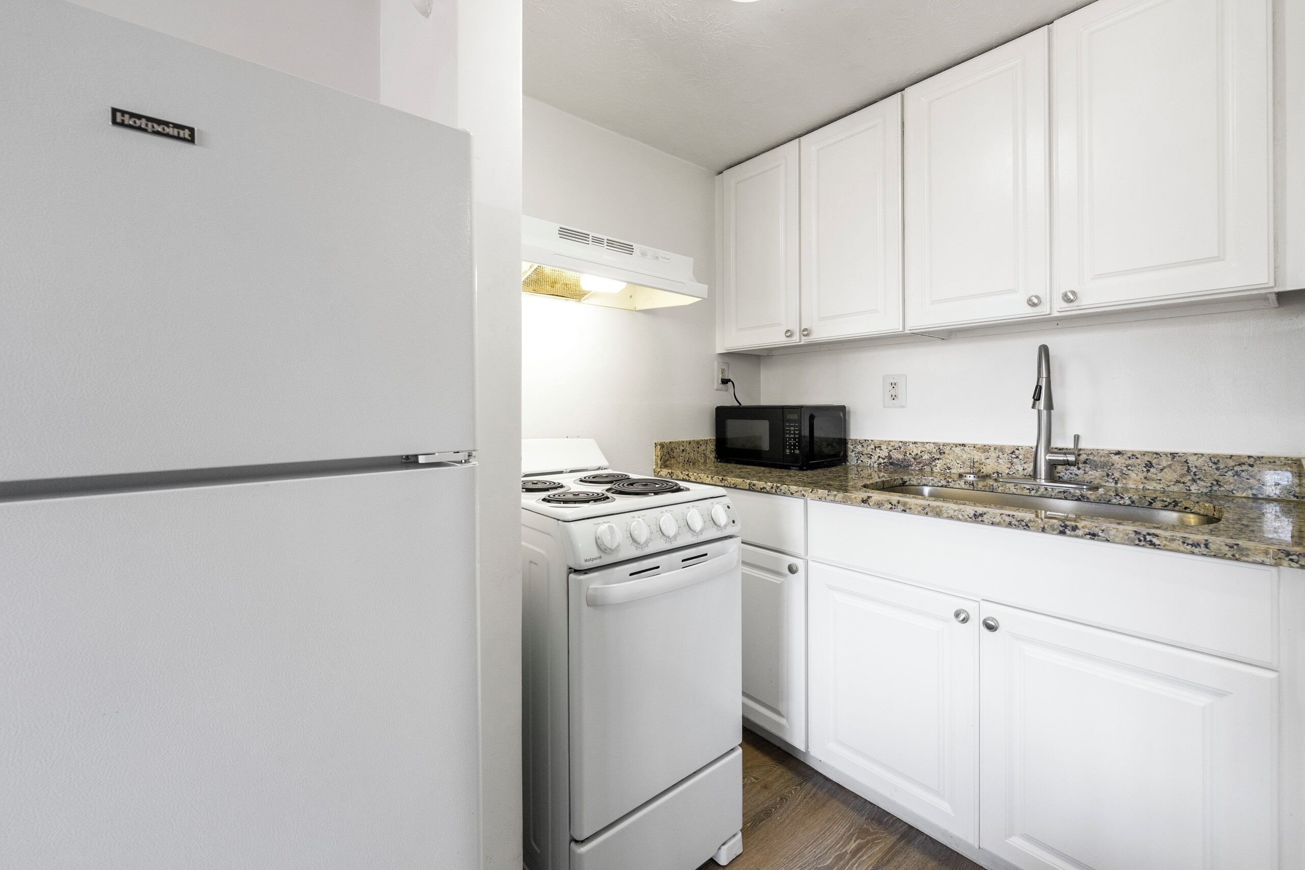 Foto - Budgetel Inn and Suites