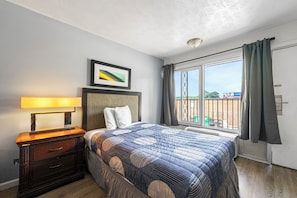 Deluxe Studio, 2 Double Beds, Kitchenette | Free WiFi - Budgetel Inn and Suites  (Atlanta)