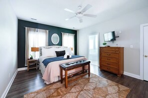 3 habitaciones, escritorio, tabla de planchar con plancha y wifi 