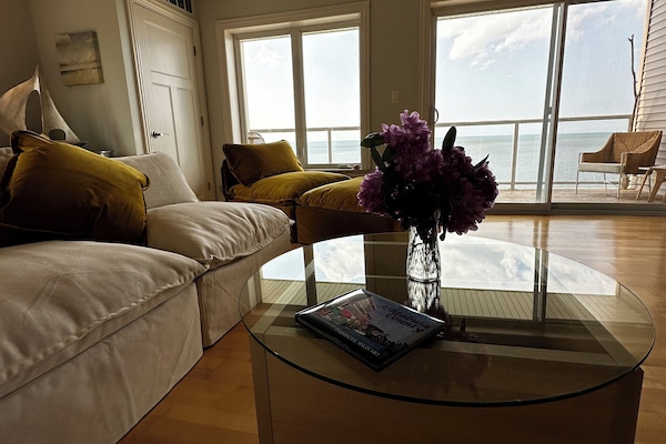 Welcome to April Morning ~You'll love the spacious living areas and lake views!