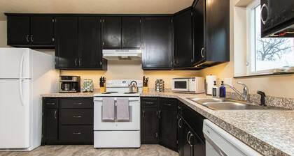 ⁂Pet Friendly⁑Game Room⁑Air Hockey⁑Foosball⁑Darts⁂