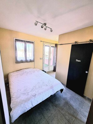 3 Schlafzimmer, Bügeleisen/Bügelbrett, WLAN, Bettwäsche