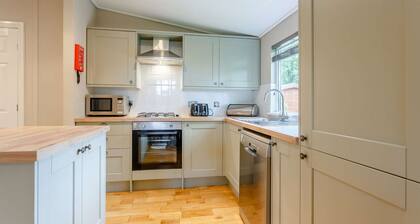 Holiday Lodge in The Cotswolds