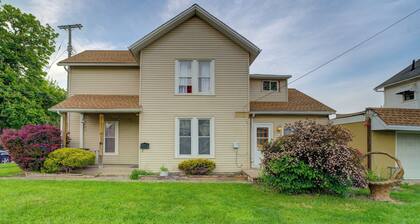 4 BR Home 5 Mins to Cedar Point, Retro 1970s!