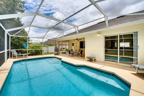 Piscine extérieure, piscine chauffée