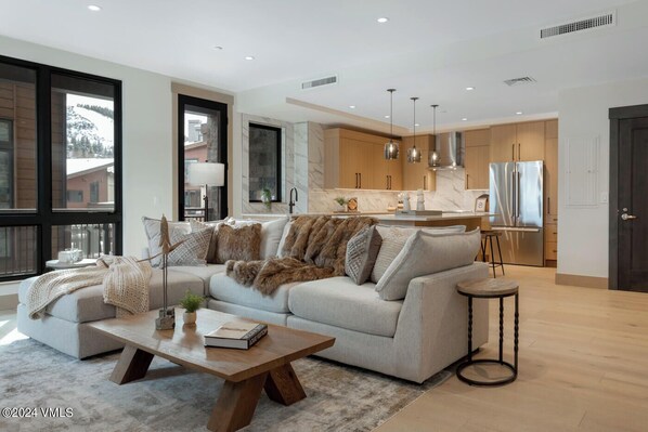 Smart TV, fireplace, stereo, printers