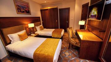 Standard Double or Twin Room | In-room safe, blackout drapes, soundproofing, free WiFi
