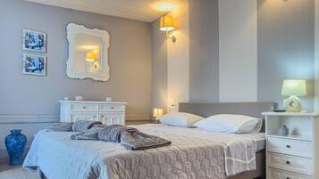 1 chambre, fer et planche Ă repasser, Wi-Fi gratuit, draps fournis