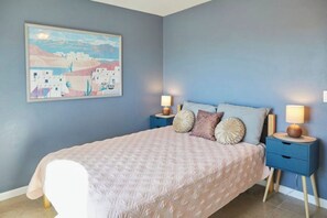 3 bedrooms, WiFi, bed sheets