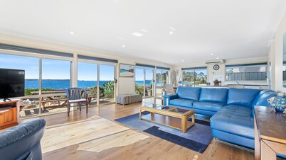 Ocean's Edge in Batehaven