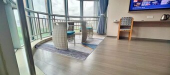 Eaka Hotel (Shijiazhuang Guanghua Road)