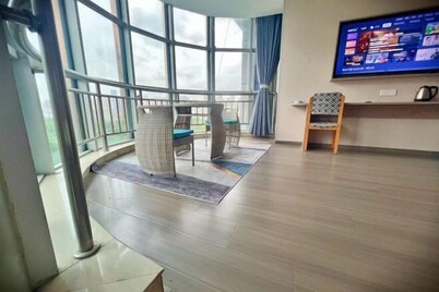 Eaka Hotel (Shijiazhuang Guanghua Road)