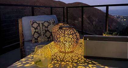 Stunning brand new home in Malibu Park. Ocean Views, pool and hot tub.