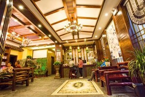 Unclassified image, 4 of 29, button - Jinhua Inn (Zhangjiajie)