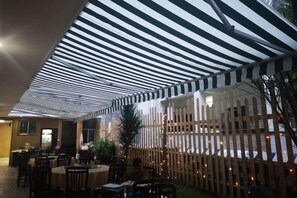 Unclassified image, 2 of 11, button - Guanling Taiyuan Hotel (Guanling)