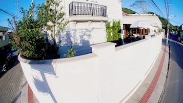 Depan hartanah