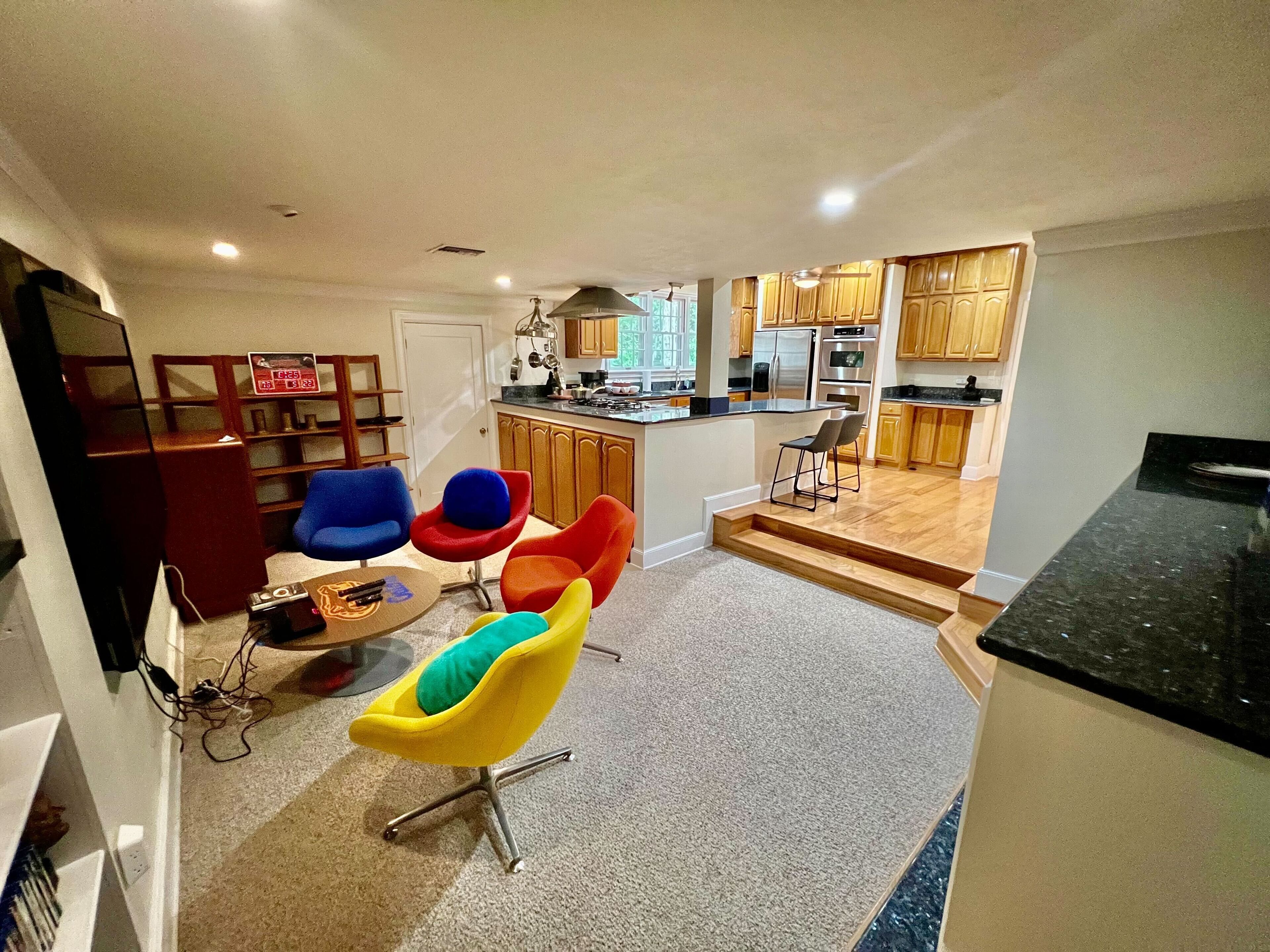 Roomy Accommodation in Proximity to UF