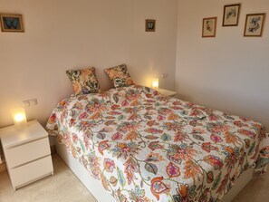 2 bedrooms, iron/ironing board, WiFi, bed sheets - Casa Verano Roda Golf Resort with excellent golf, sea and sun! (San Javier)