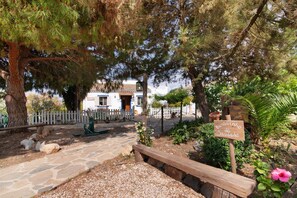 Exterior - Country House 'Casa Da Eira - Quinta Do Mestre' with Private Terrace, Wi-Fi and Air Conditioning (Tavira)