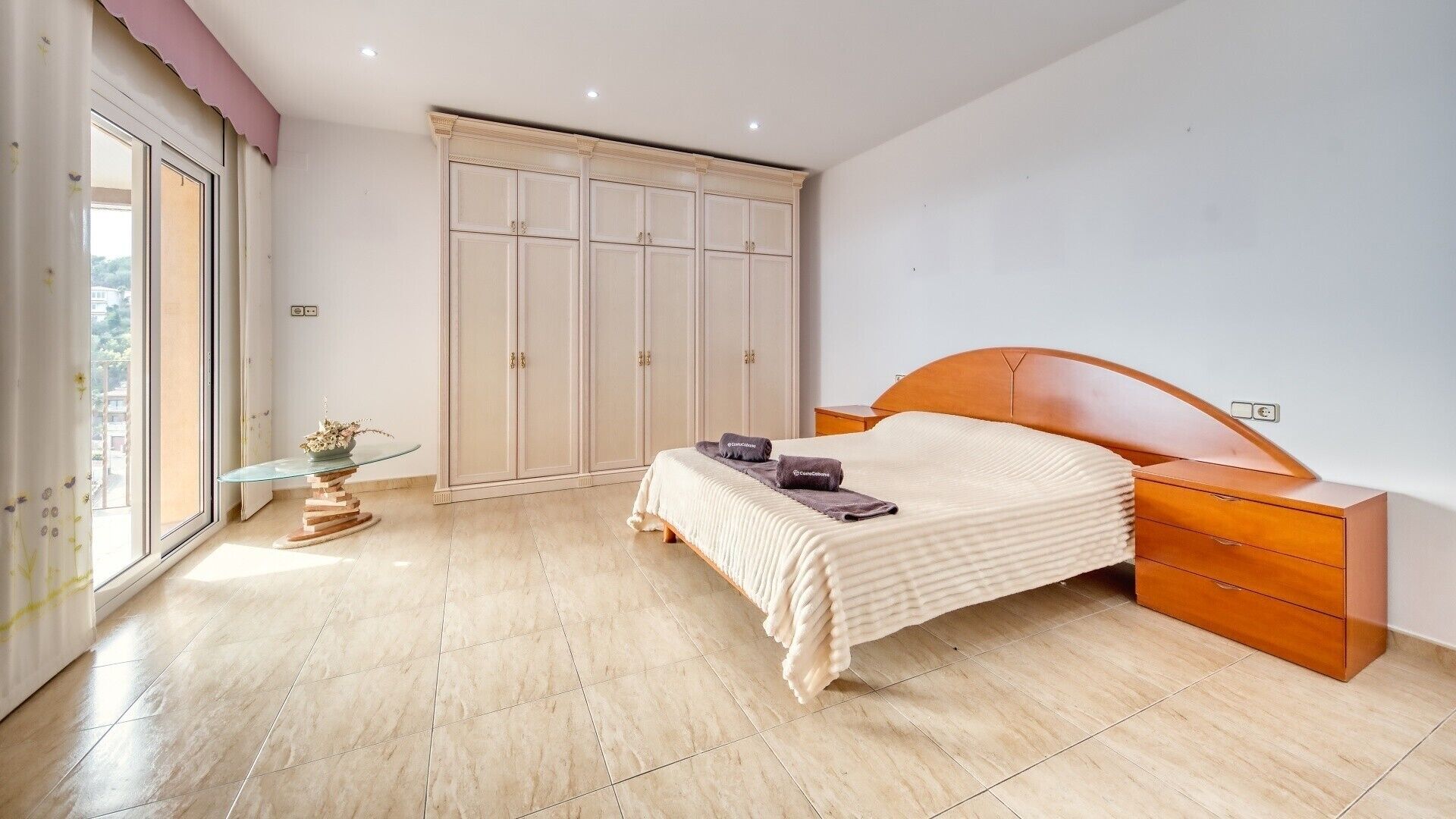 8 Schlafzimmer, kostenloses WLAN, Bettwäsche