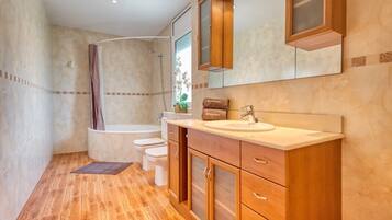 Shower, towels