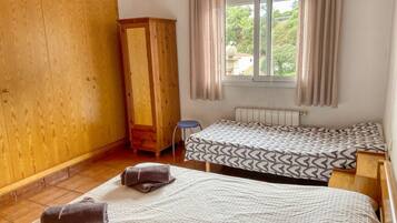 4 Schlafzimmer, kostenloses WLAN, Bettwäsche