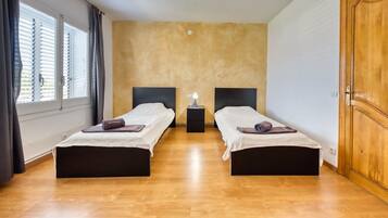 6 Schlafzimmer, kostenloses WLAN, Bettwäsche