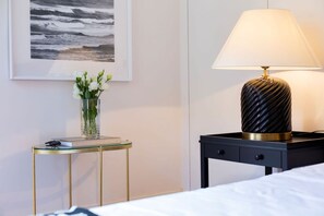 3 室のベッドルーム、インターネット、ベッドシーツ