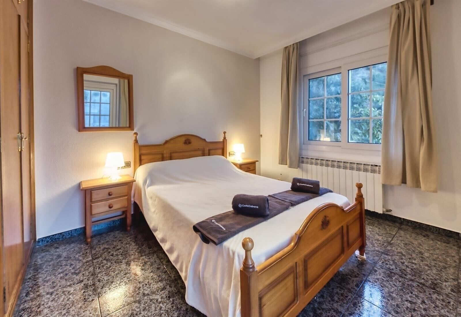 4 chambres, Wi-Fi gratuit, draps fournis