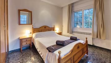 4 Schlafzimmer, kostenloses WLAN, Bettwäsche