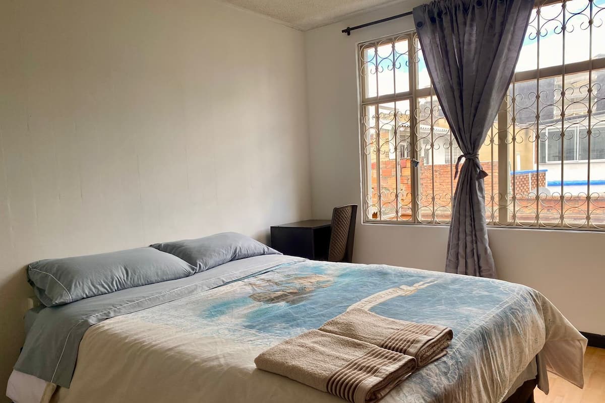 Economy Double Room | Desk, laptop workspace, free WiFi