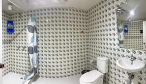 Hair dryer, towels, soap, shampoo - Casa Bianca (Bogotá)