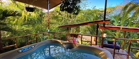 1 Schlafzimmer, Schreibtisch, laptopgeeigneter Arbeitsplatz