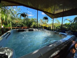 Bungalow Confort, vistas al jardín | Terraza o patio