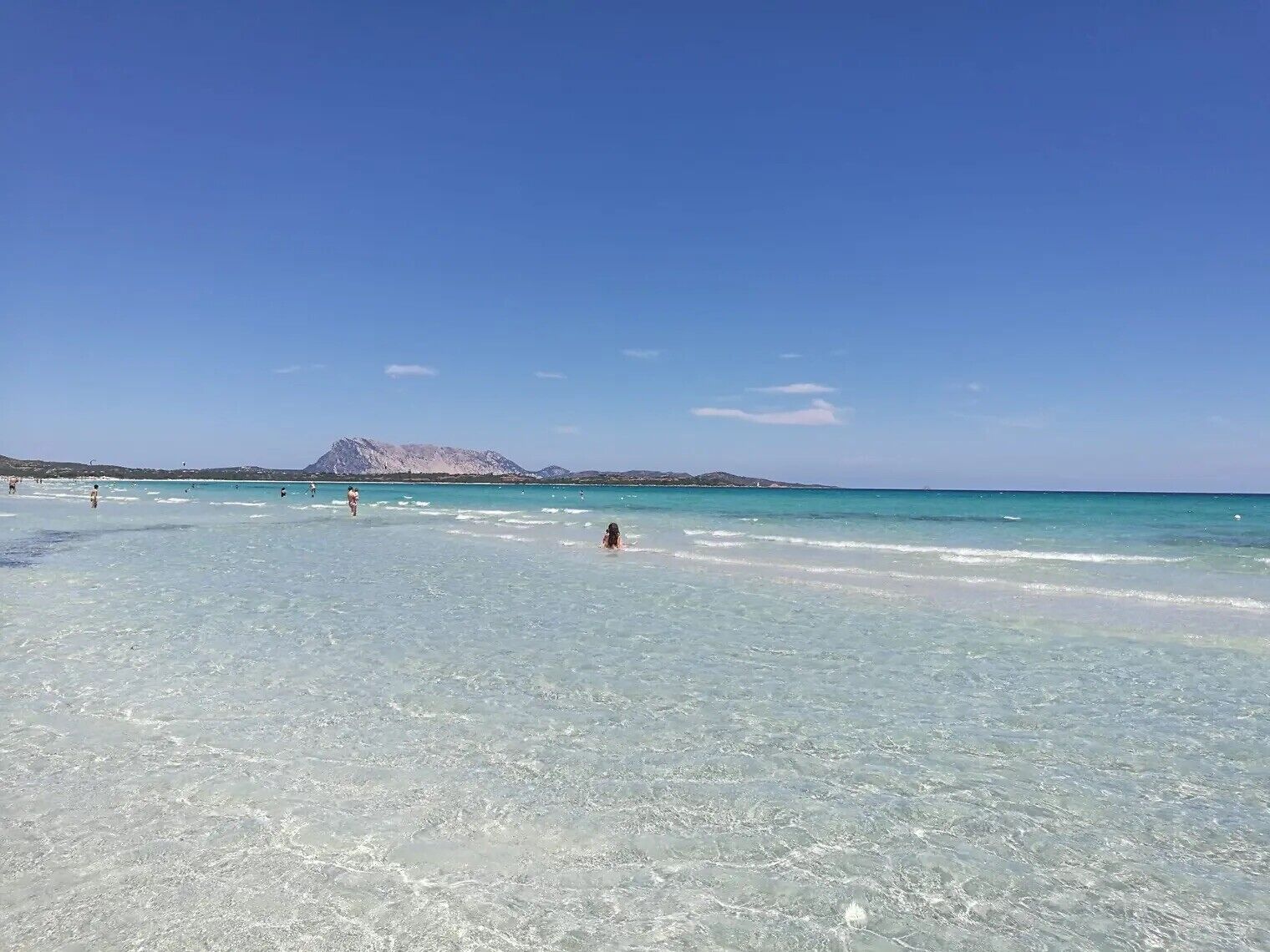 Una spiaggia nelle vicinanze