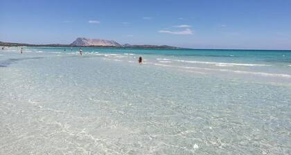 Holiday Home 'Villetta Serena' with Shared Terrace, Wi-Fi and Air Conditioning